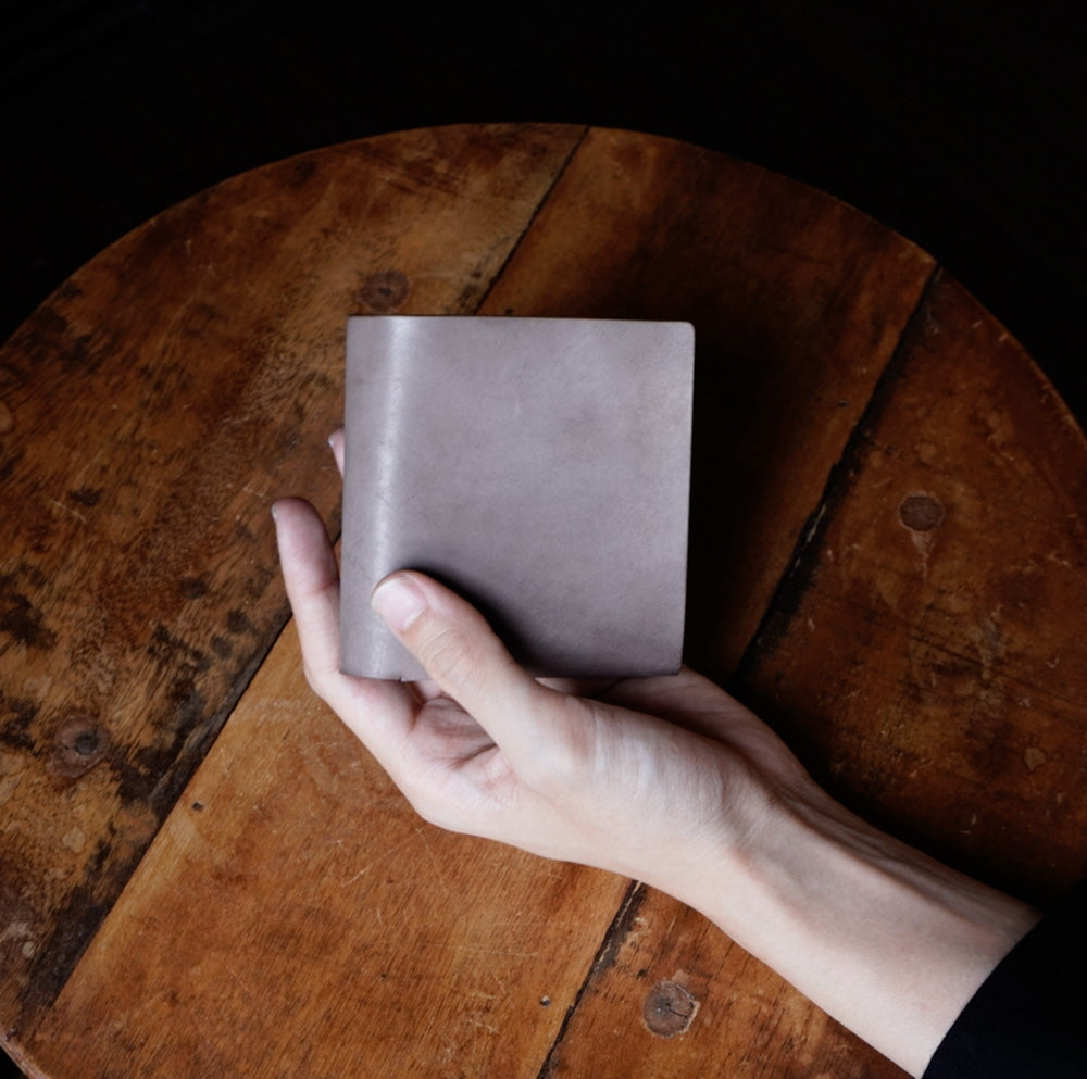 二つ折り財布　ルツールⅡ モストロレザー